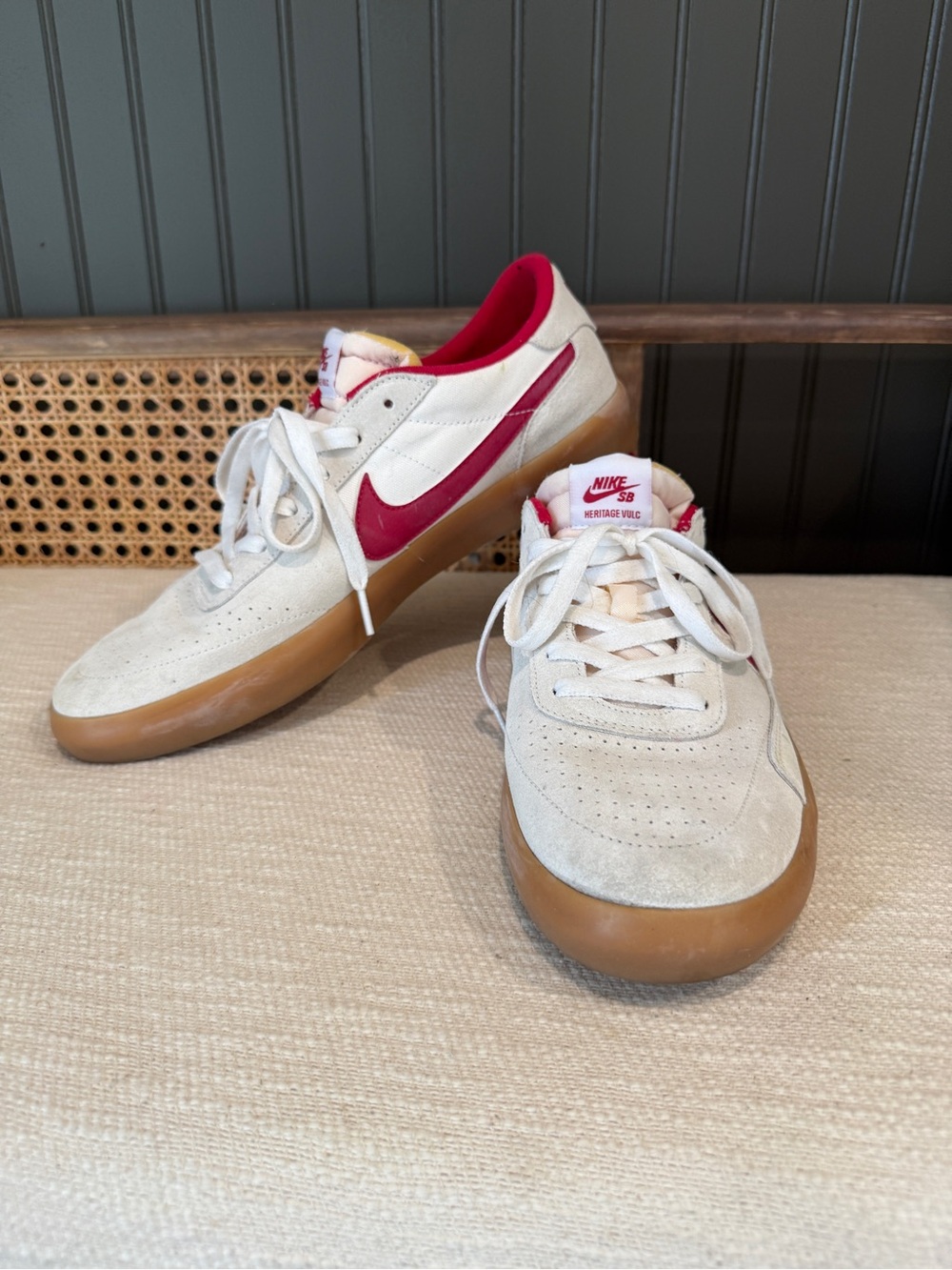 Nike SB Heritage Vulc Men's White and Red Skate Shoes